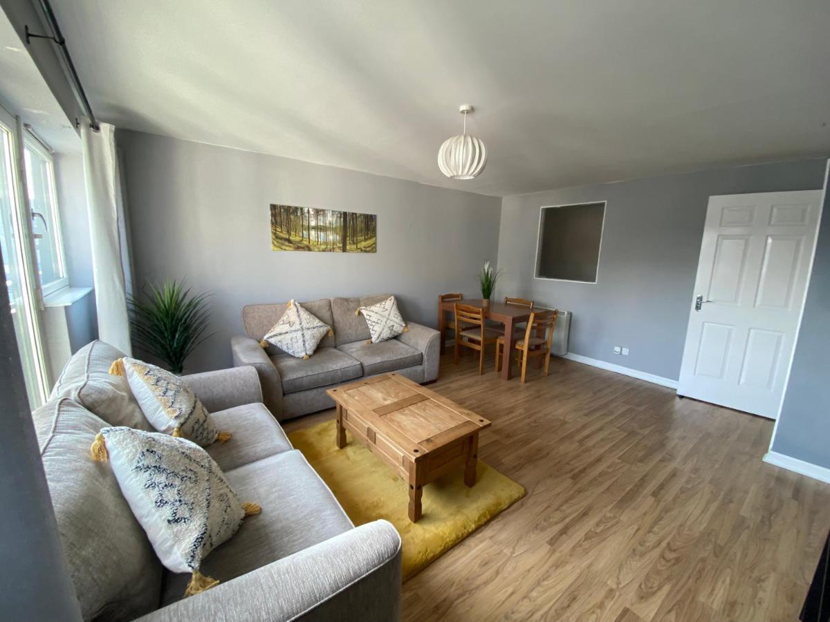 Cosy 2 Bed Flat In Glasgow Appartamento Esterno foto